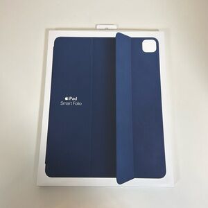 Apple iPad Smart Folio iPad Pro 12.9” in Deep Navy